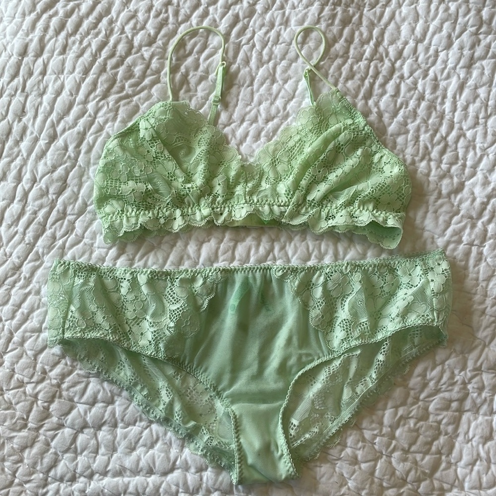 Honeydew Intimates Bralette + Panty Bundle